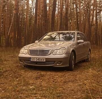 Серый Мерседес Ц-Класс, объемом двигателя 0 л и пробегом 400 тыс. км за 3000 $, фото 4 на Automoto.ua