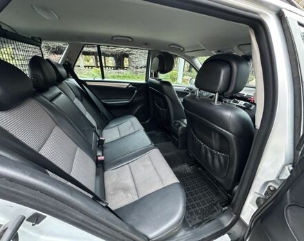 Серый Мерседес Ц-Класс, объемом двигателя 2.2 л и пробегом 280 тыс. км за 3600 $, фото 14 на Automoto.ua