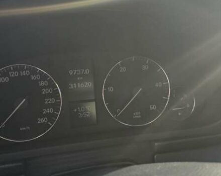 Серый Мерседес Ц-Класс, объемом двигателя 2.15 л и пробегом 310 тыс. км за 5000 $, фото 26 на Automoto.ua