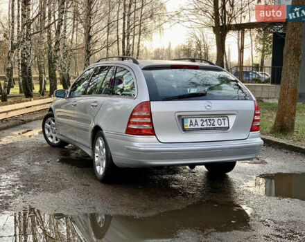Сірий Мерседес Ц-Клас, об'ємом двигуна 2.2 л та пробігом 258 тис. км за 4600 $, фото 3 на Automoto.ua