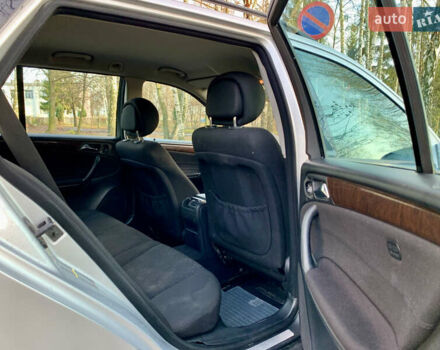 Сірий Мерседес Ц-Клас, об'ємом двигуна 2.2 л та пробігом 258 тис. км за 4600 $, фото 6 на Automoto.ua