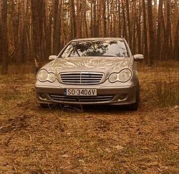 Серый Мерседес Ц-Класс, объемом двигателя 0 л и пробегом 400 тыс. км за 3000 $, фото 5 на Automoto.ua