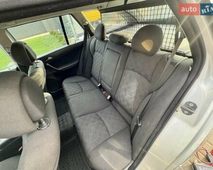 Сірий Мерседес Ц-Клас, об'ємом двигуна 2.1 л та пробігом 236 тис. км за 6400 $, фото 59 на Automoto.ua