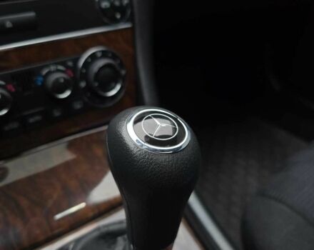 Сірий Мерседес Ц-Клас, об'ємом двигуна 2.2 л та пробігом 304 тис. км за 6999 $, фото 23 на Automoto.ua