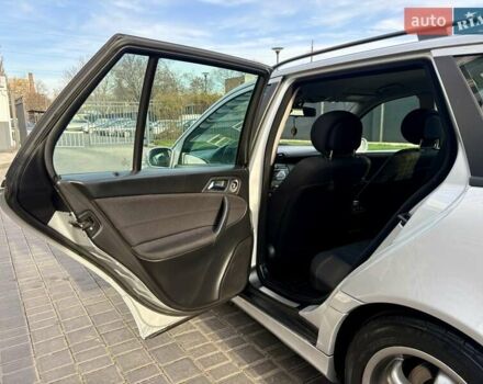 Сірий Мерседес Ц-Клас, об'ємом двигуна 2.1 л та пробігом 236 тис. км за 6400 $, фото 52 на Automoto.ua