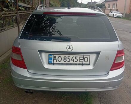 Сірий Мерседес Ц-Клас, об'ємом двигуна 2.15 л та пробігом 245 тис. км за 7850 $, фото 3 на Automoto.ua