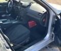 Сірий Мерседес Ц-Клас, об'ємом двигуна 2.15 л та пробігом 253 тис. км за 8800 $, фото 13 на Automoto.ua