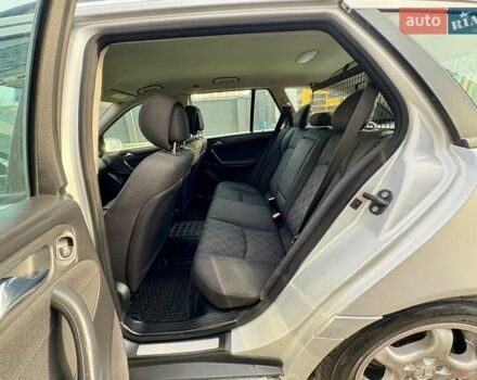 Сірий Мерседес Ц-Клас, об'ємом двигуна 2.1 л та пробігом 236 тис. км за 6400 $, фото 54 на Automoto.ua