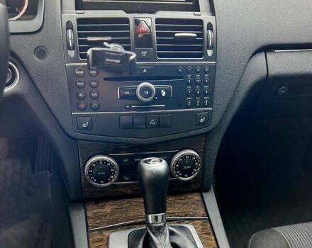 Мерседес Ц-Клас 2007 у Вінниці на Automoto.ua Сірий Мерседес Ц-Клас, об'ємом двигуна 2.2 л та пробігом 362 тис. км за 8500 $, фото 11 на Automoto.ua