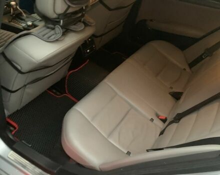 Серый Мерседес Ц-Класс, объемом двигателя 2.1 л и пробегом 294 тыс. км за 9100 $, фото 9 на Automoto.ua