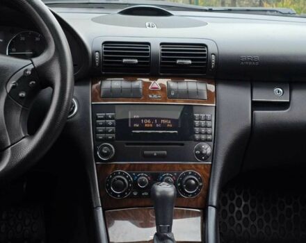 Сірий Мерседес Ц-Клас, об'ємом двигуна 2.2 л та пробігом 304 тис. км за 6999 $, фото 13 на Automoto.ua