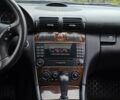 Сірий Мерседес Ц-Клас, об'ємом двигуна 2.2 л та пробігом 304 тис. км за 6999 $, фото 13 на Automoto.ua