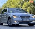 Сірий Мерседес Ц-Клас, об'ємом двигуна 2.15 л та пробігом 236 тис. км за 6400 $, фото 51 на Automoto.ua