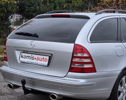 Сірий Мерседес Ц-Клас, об'ємом двигуна 2.2 л та пробігом 304 тис. км за 6999 $, фото 3 на Automoto.ua