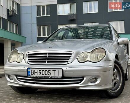 Сірий Мерседес Ц-Клас, об'ємом двигуна 2.1 л та пробігом 236 тис. км за 6400 $, фото 9 на Automoto.ua