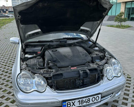 Сірий Мерседес Ц-Клас, об'ємом двигуна 2.2 л та пробігом 299 тис. км за 7899 $, фото 14 на Automoto.ua
