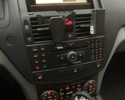 Серый Мерседес Ц-Класс, объемом двигателя 2.1 л и пробегом 294 тыс. км за 9100 $, фото 17 на Automoto.ua