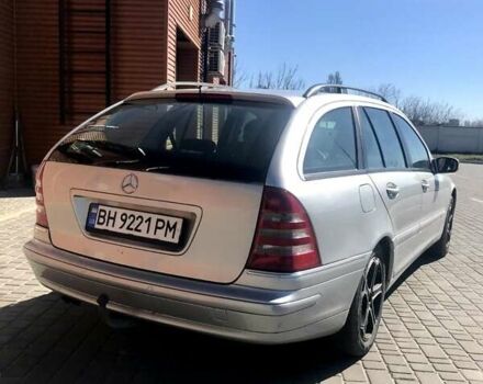 Серый Мерседес Ц-Класс, объемом двигателя 2.2 л и пробегом 250 тыс. км за 6500 $, фото 5 на Automoto.ua