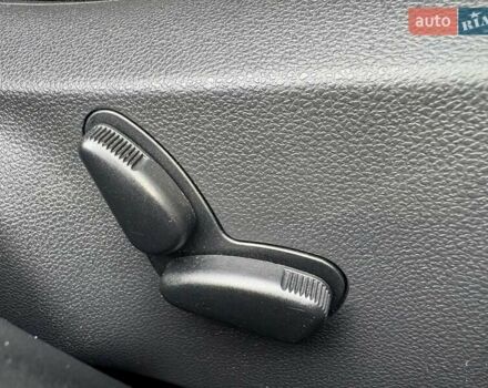 Сірий Мерседес Ц-Клас, об'ємом двигуна 2.1 л та пробігом 236 тис. км за 6400 $, фото 47 на Automoto.ua