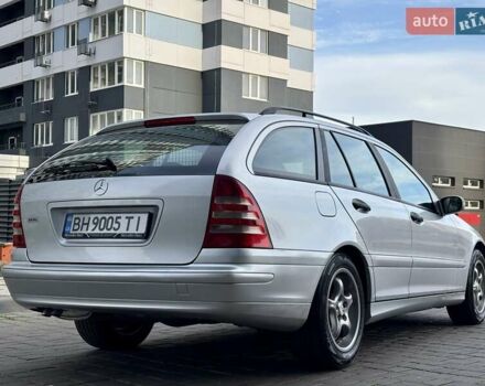 Сірий Мерседес Ц-Клас, об'ємом двигуна 2.1 л та пробігом 236 тис. км за 6400 $, фото 7 на Automoto.ua