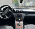 Сірий Мерседес Ц-Клас, об'ємом двигуна 2.1 л та пробігом 345 тис. км за 4199 $, фото 14 на Automoto.ua