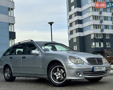 Сірий Мерседес Ц-Клас, об'ємом двигуна 2.1 л та пробігом 236 тис. км за 6400 $, фото 19 на Automoto.ua