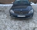 Серый Мерседес Ц-Класс, объемом двигателя 1.8 л и пробегом 349 тыс. км за 7500 $, фото 3 на Automoto.ua