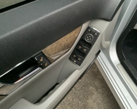 Серый Мерседес Ц-Класс, объемом двигателя 2.1 л и пробегом 294 тыс. км за 9100 $, фото 12 на Automoto.ua