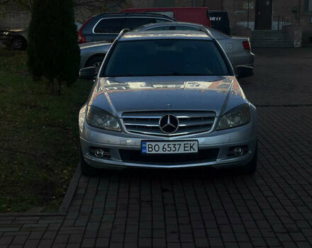 Сірий Мерседес Ц-Клас, об'ємом двигуна 2.15 л та пробігом 310 тис. км за 7950 $, фото 28 на Automoto.ua