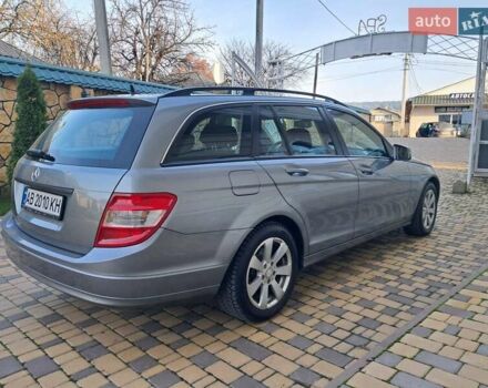 Серый Мерседес Ц-Класс, объемом двигателя 2.2 л и пробегом 357 тыс. км за 8250 $, фото 10 на Automoto.ua