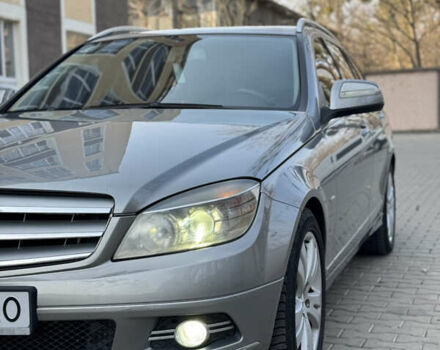 Сірий Мерседес Ц-Клас, об'ємом двигуна 2.1 л та пробігом 304 тис. км за 7650 $, фото 6 на Automoto.ua