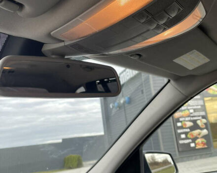 Сірий Мерседес Ц-Клас, об'ємом двигуна 2.15 л та пробігом 310 тис. км за 7950 $, фото 21 на Automoto.ua