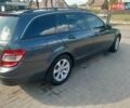 Сірий Мерседес Ц-Клас, об'ємом двигуна 2.15 л та пробігом 398 тис. км за 7600 $, фото 9 на Automoto.ua