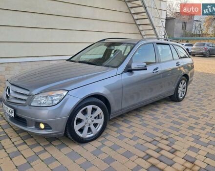 Серый Мерседес Ц-Класс, объемом двигателя 2.2 л и пробегом 357 тыс. км за 8250 $, фото 80 на Automoto.ua