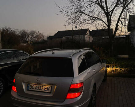 Сірий Мерседес Ц-Клас, об'ємом двигуна 2.15 л та пробігом 310 тис. км за 7950 $, фото 29 на Automoto.ua