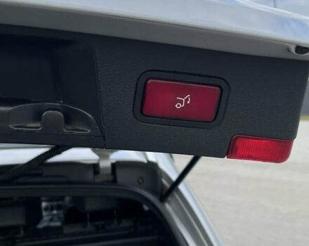 Сірий Мерседес Ц-Клас, об'ємом двигуна 2.15 л та пробігом 310 тис. км за 7950 $, фото 24 на Automoto.ua