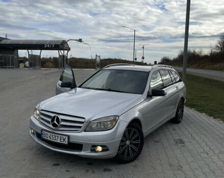 Сірий Мерседес Ц-Клас, об'ємом двигуна 2.15 л та пробігом 310 тис. км за 7950 $, фото 2 на Automoto.ua