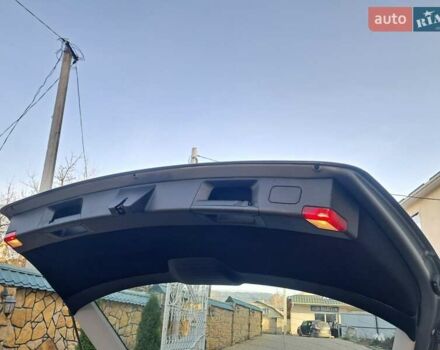 Серый Мерседес Ц-Класс, объемом двигателя 2.2 л и пробегом 357 тыс. км за 8250 $, фото 38 на Automoto.ua