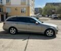 Сірий Мерседес Ц-Клас, об'ємом двигуна 2.15 л та пробігом 318 тис. км за 7950 $, фото 4 на Automoto.ua