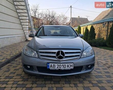 Серый Мерседес Ц-Класс, объемом двигателя 2.2 л и пробегом 357 тыс. км за 8250 $, фото 24 на Automoto.ua