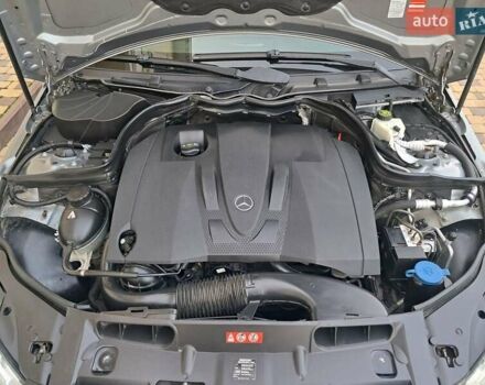 Серый Мерседес Ц-Класс, объемом двигателя 2.2 л и пробегом 357 тыс. км за 8250 $, фото 74 на Automoto.ua