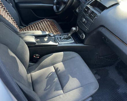 Сірий Мерседес Ц-Клас, об'ємом двигуна 2.2 л та пробігом 370 тис. км за 7999 $, фото 5 на Automoto.ua