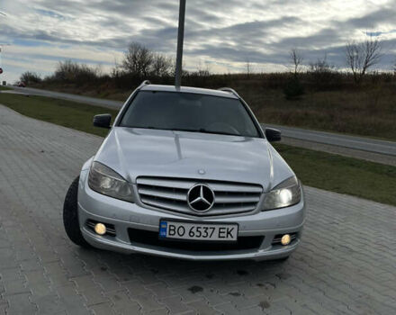 Сірий Мерседес Ц-Клас, об'ємом двигуна 2.15 л та пробігом 310 тис. км за 7950 $, фото 1 на Automoto.ua