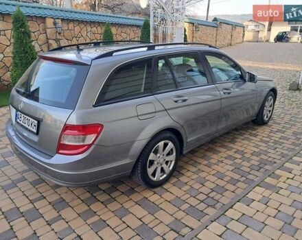 Серый Мерседес Ц-Класс, объемом двигателя 2.2 л и пробегом 357 тыс. км за 8250 $, фото 11 на Automoto.ua