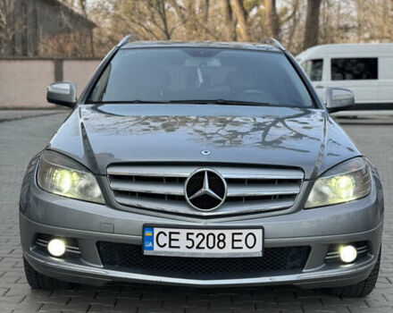 Сірий Мерседес Ц-Клас, об'ємом двигуна 2.1 л та пробігом 304 тис. км за 7650 $, фото 1 на Automoto.ua