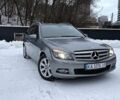 Серый Мерседес Ц-Класс, объемом двигателя 2.15 л и пробегом 258 тыс. км за 11800 $, фото 1 на Automoto.ua