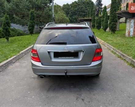 Сірий Мерседес Ц-Клас, об'ємом двигуна 2.2 л та пробігом 276 тис. км за 7350 $, фото 5 на Automoto.ua