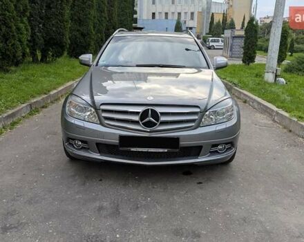 Сірий Мерседес Ц-Клас, об'ємом двигуна 2.2 л та пробігом 276 тис. км за 7350 $, фото 9 на Automoto.ua