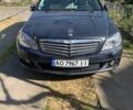 Сірий Мерседес Ц-Клас, об'ємом двигуна 1.6 л та пробігом 225 тис. км за 8800 $, фото 1 на Automoto.ua