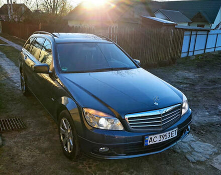 Серый Мерседес Ц-Класс, объемом двигателя 2.14 л и пробегом 310 тыс. км за 8000 $, фото 13 на Automoto.ua